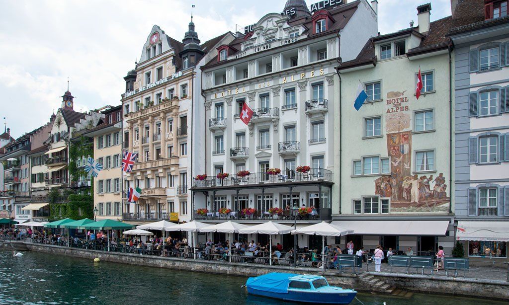 Des Alpes Lucerna